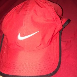Nike Hat - Unisex - Red